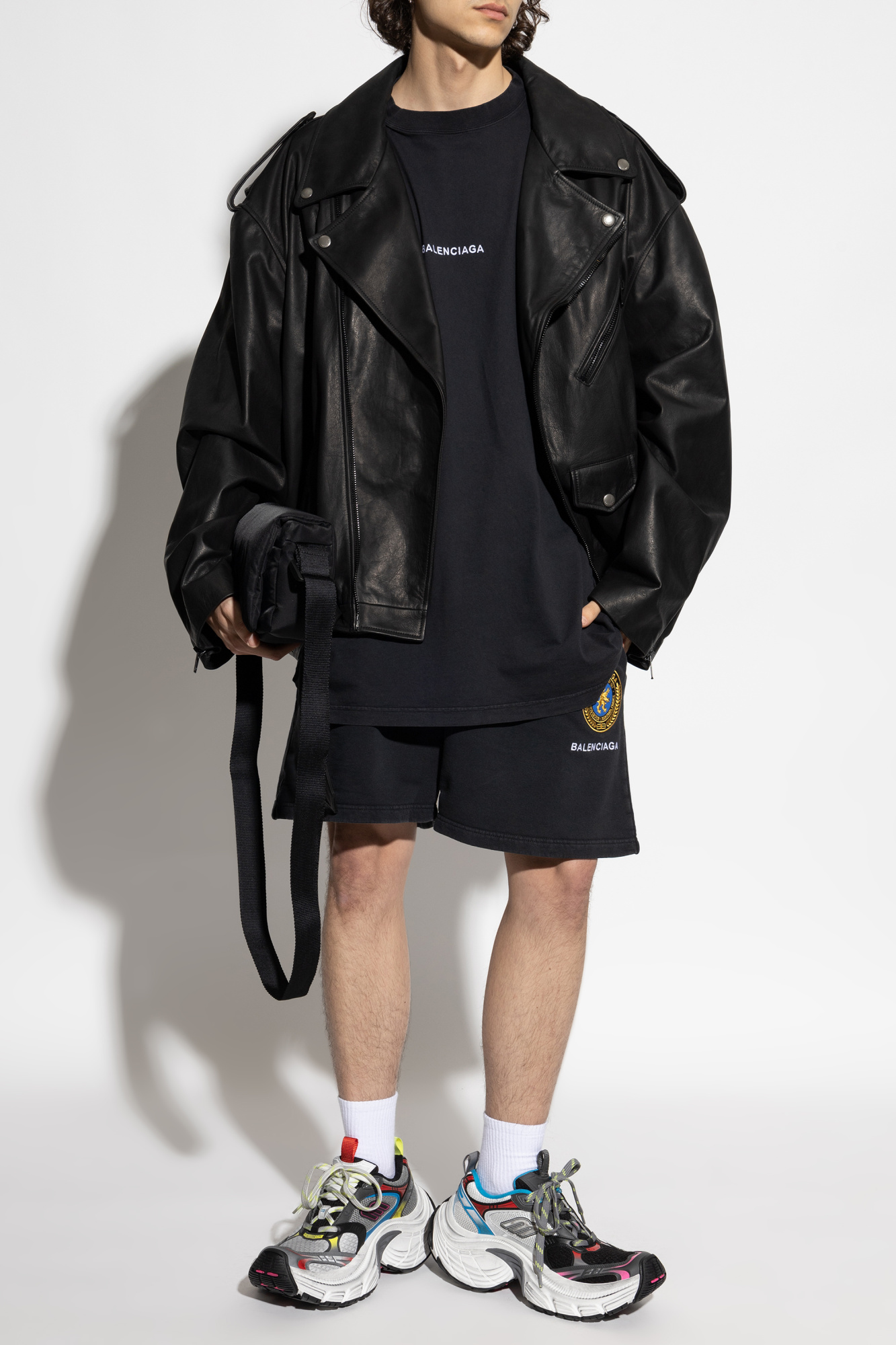 Black T-shirt with a patch on the sleeve Balenciaga - Vitkac AS